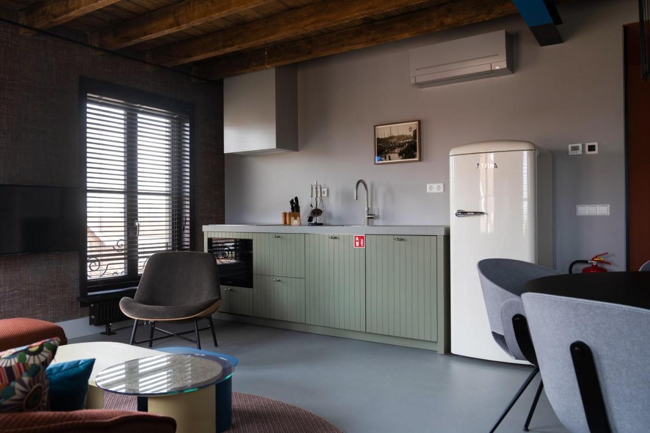 Luxe Appartementen Havenzicht Sint Annaland Exterior foto